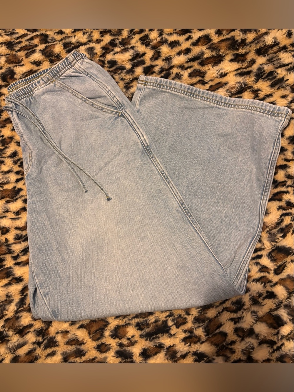 aerie Light Blue Drawstring Waist Women's Jeans Sz M short